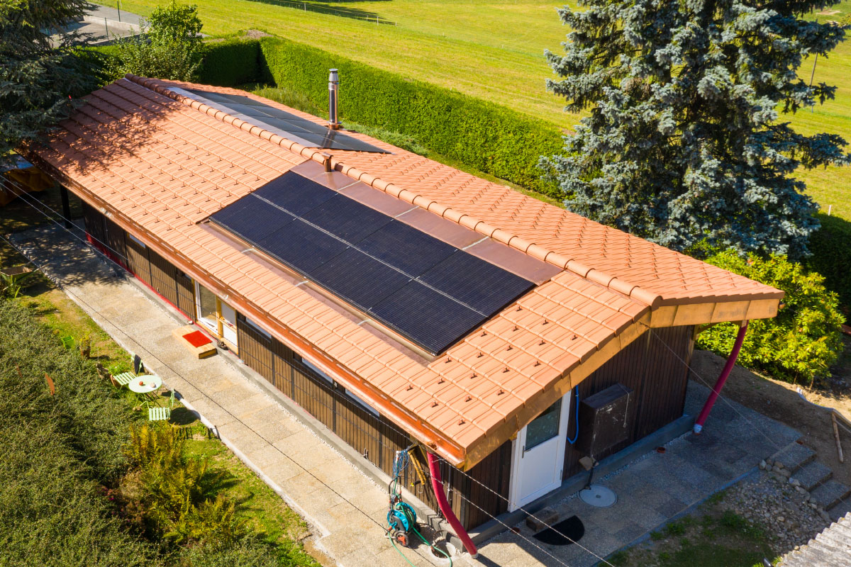 Installation photovoltaïque intégrée - Swissolaire
